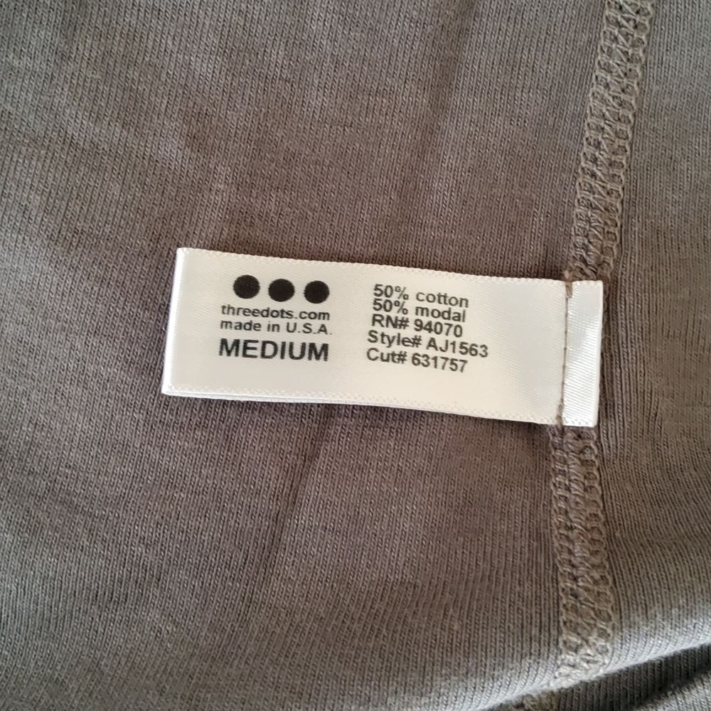 Three Dots Ribbed Oversized V-Neck Knit Tee T-Shirt M Grey New - Picture 6 of 7
